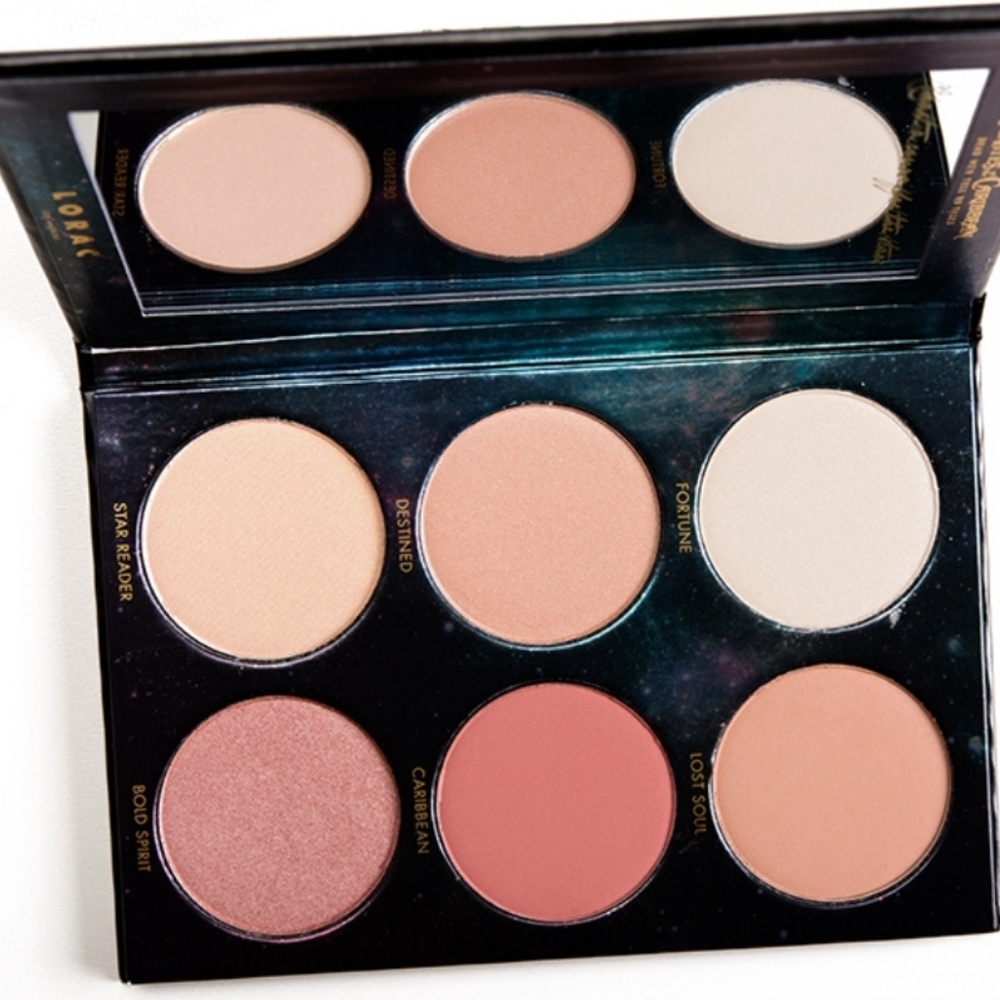 Makeup - Picture 7 of 9